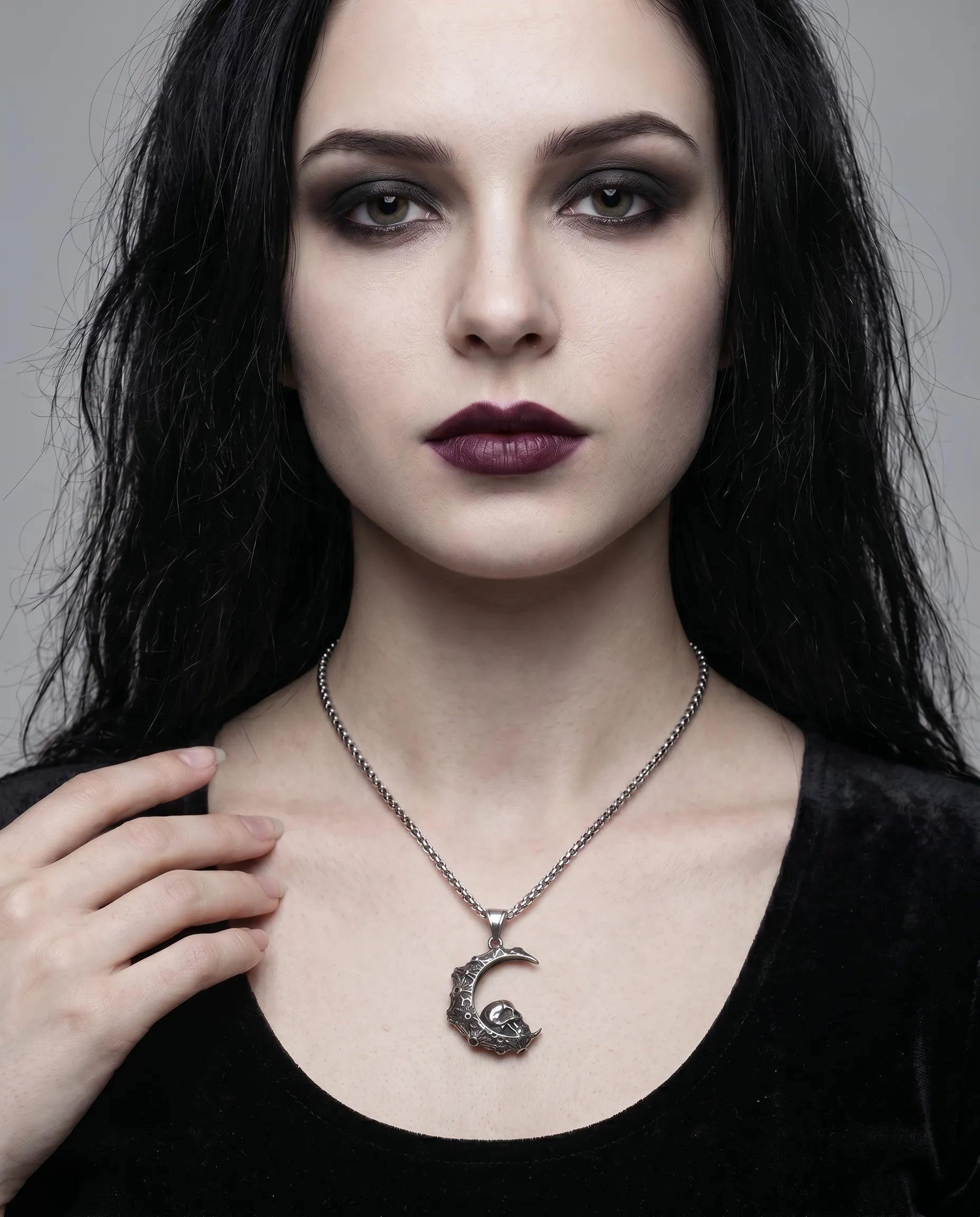 LUNAR SKULL NECKLACE