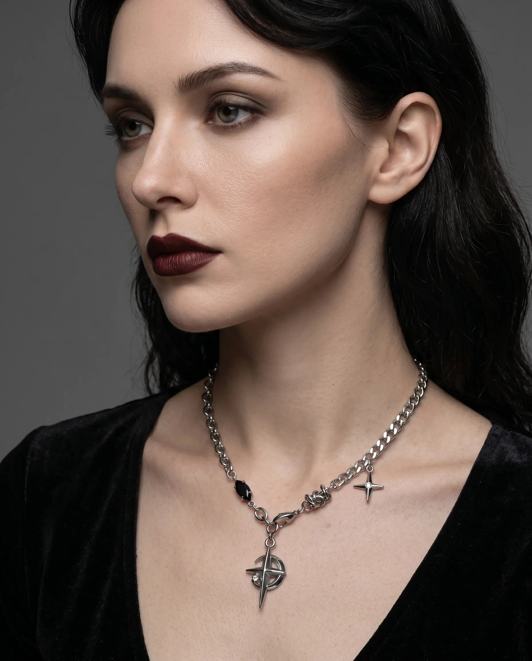 DARK STAR COMPASS NECKLACE