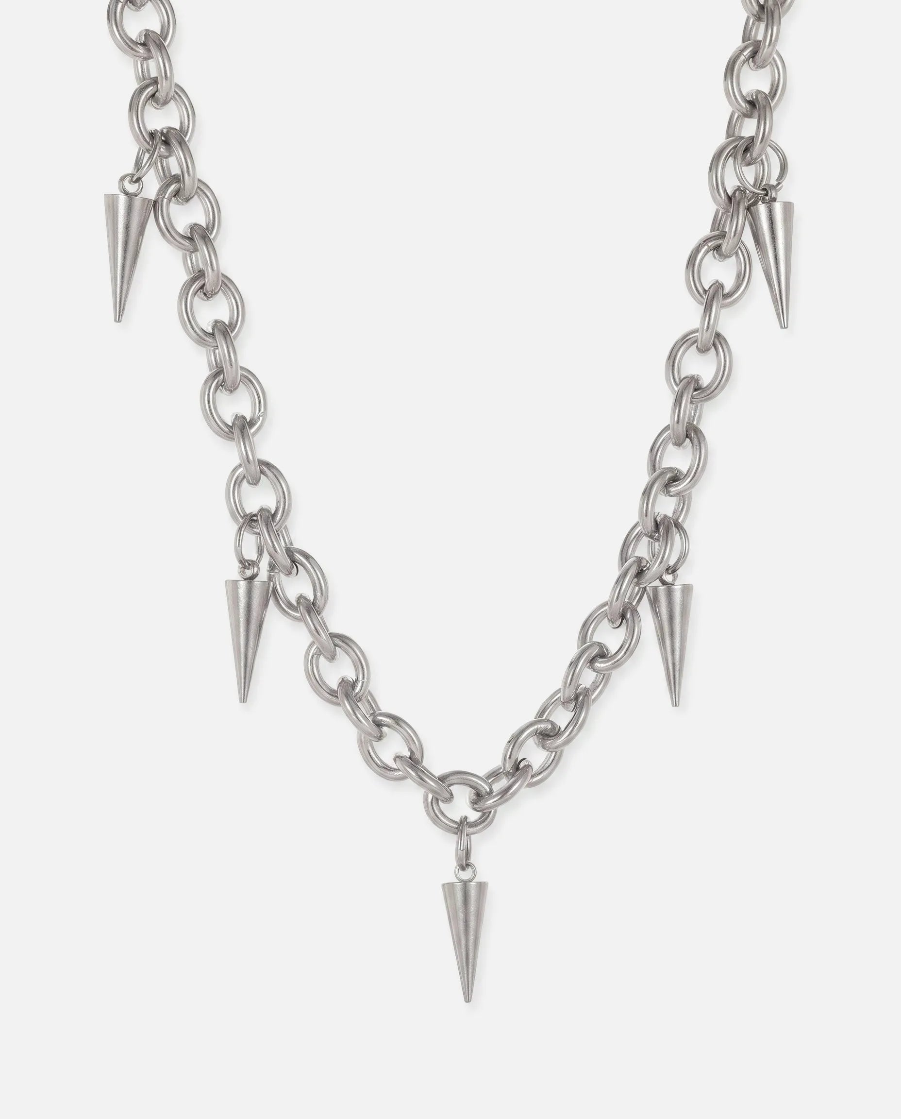 SPIKED CHAIN NECKLACE
