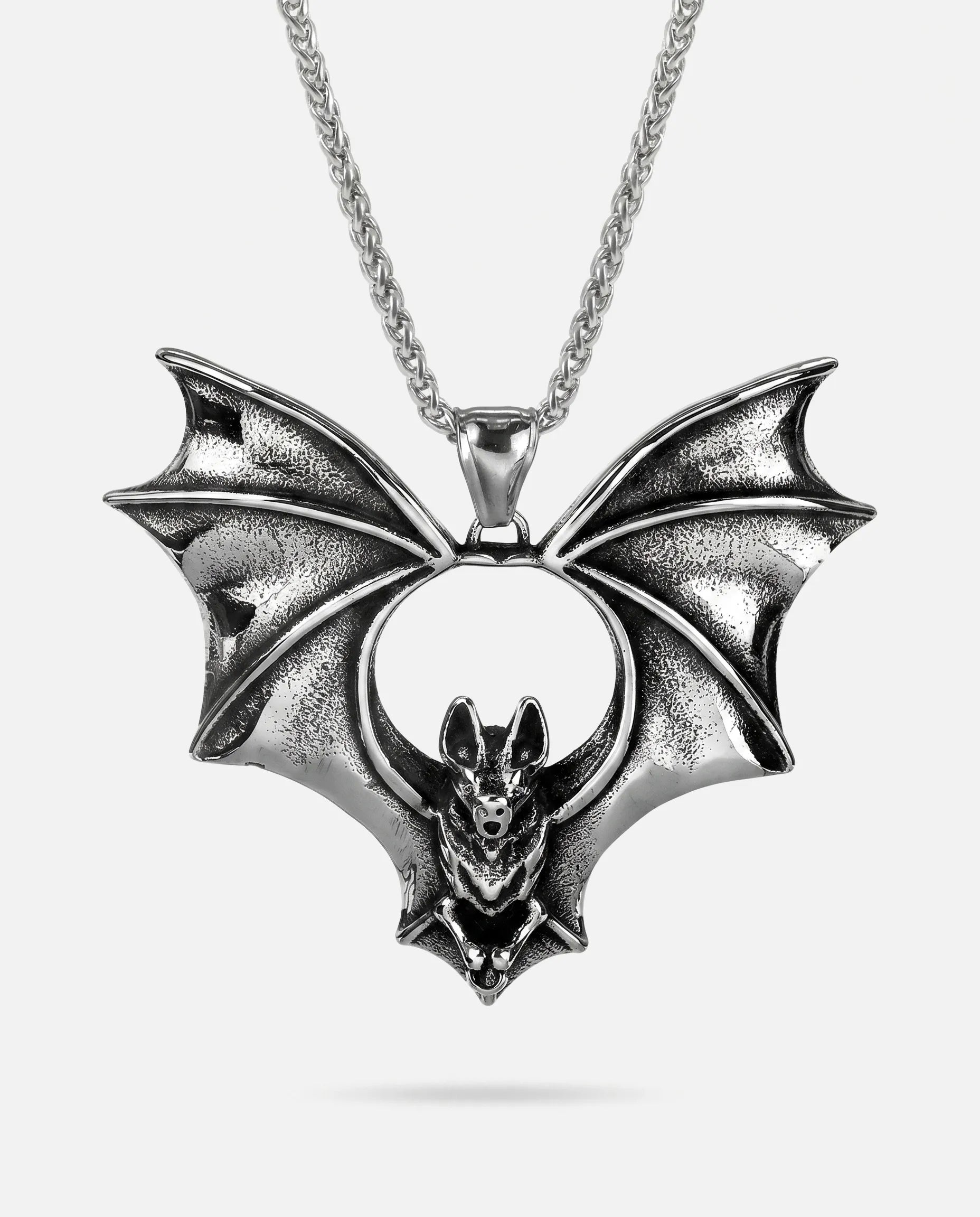 MIDNIGHT GUARDIAN NECKLACE