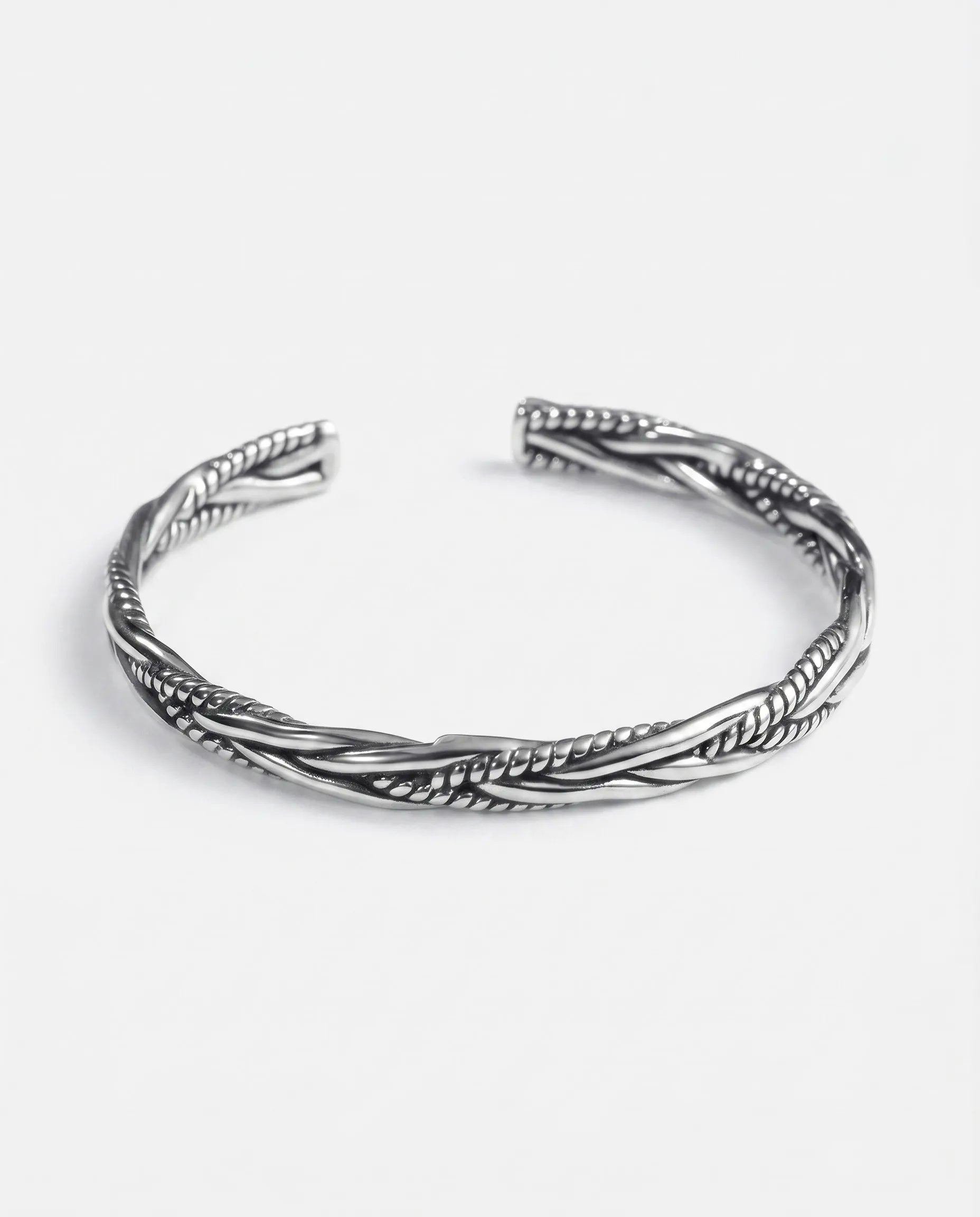 TWISTED FATE CUFF