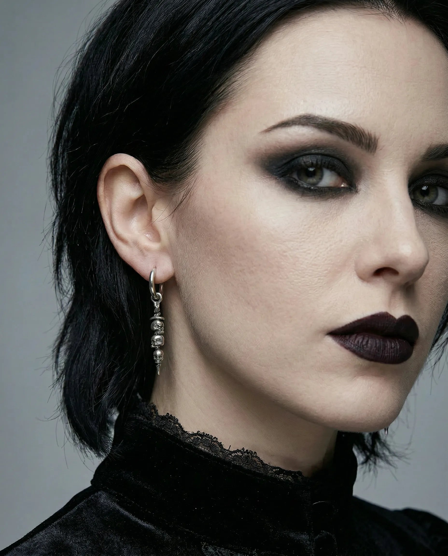 TRIPLE SKULL SPIKE EARRINGS