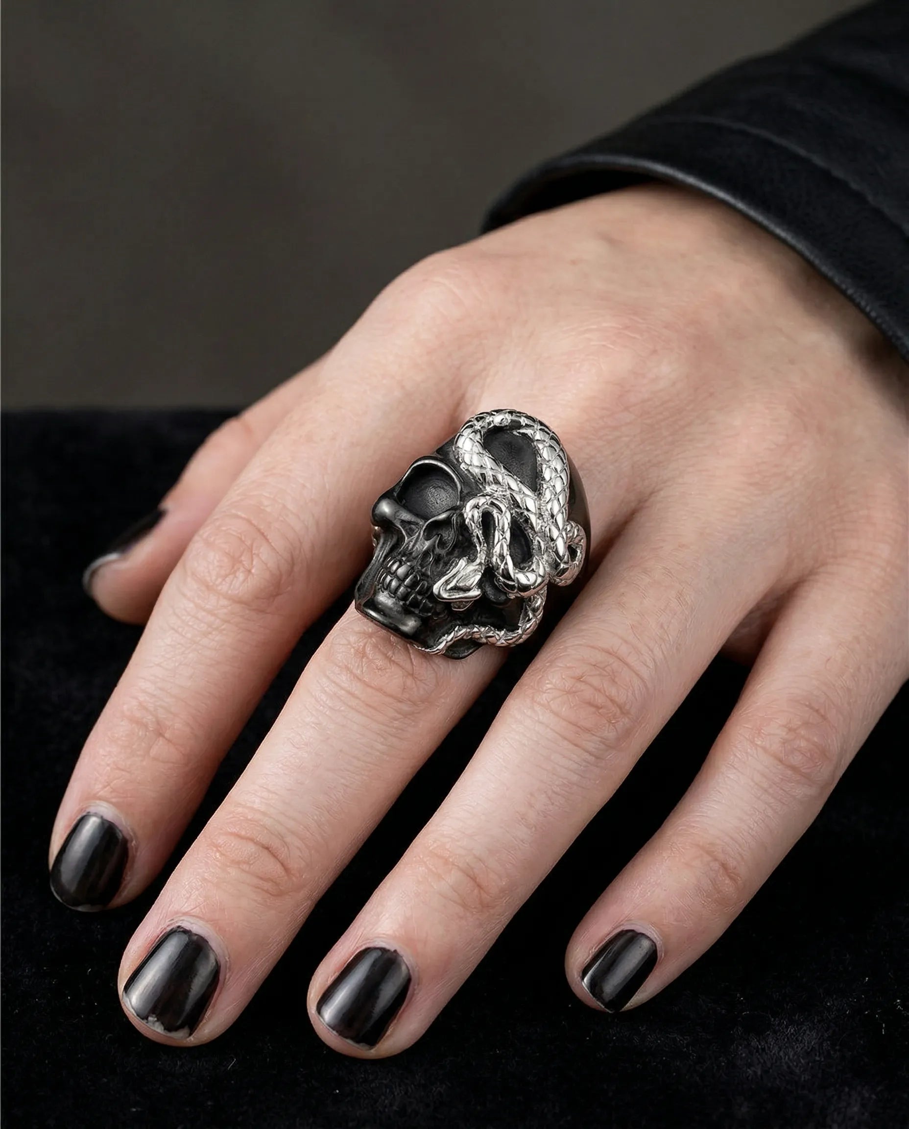 SERPENT CROWN SKULL RING
