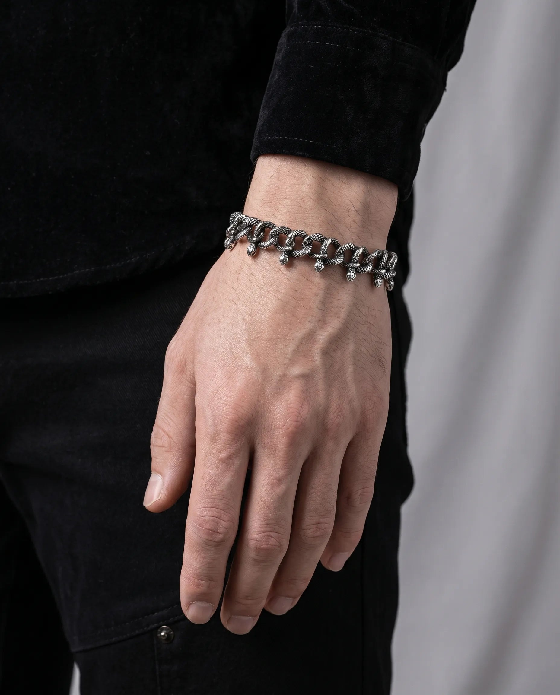 SERPENT CHAIN BRACELET